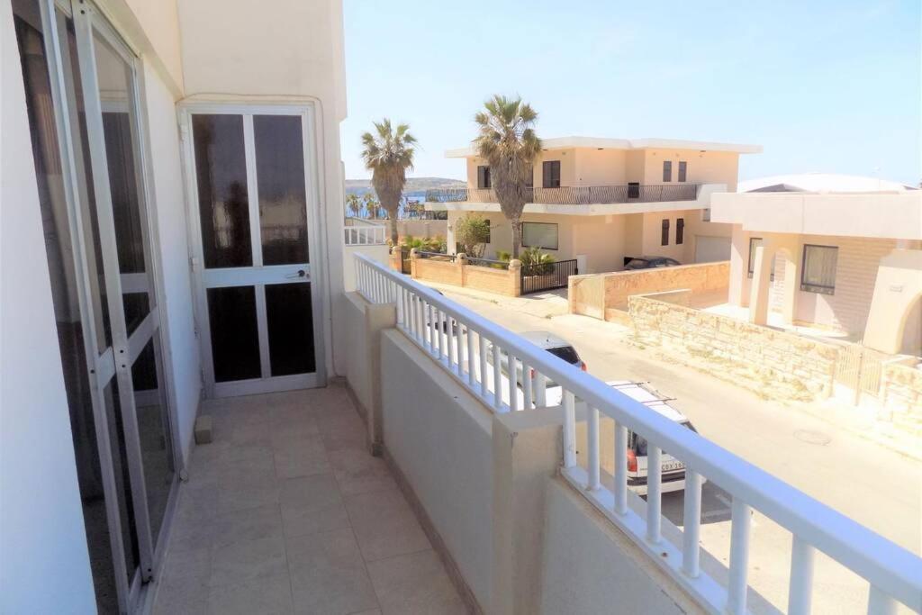 Sunshine Holiday Apartment 5 With Spectacular Seaviews St. Paul's Bay Exterior photo